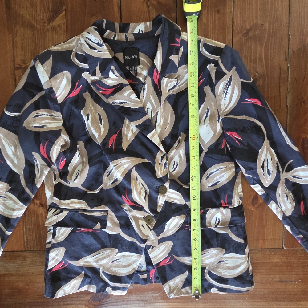 NIC+ZOE Black and Tan Leaf Pattern Blazer